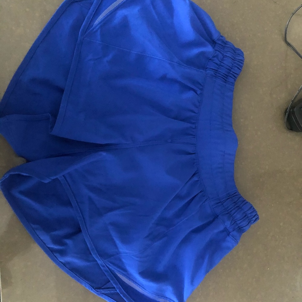 Lululemon Hotty Hot Short - size 4